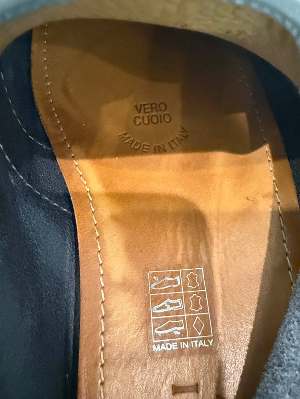 Gucci Gray Suede Loafers with Green-Red Web Detail - Picture 8 of 10